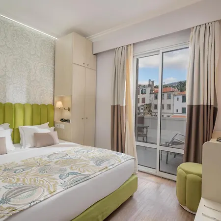 Hotel Madeira 3*