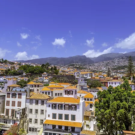 Madeira 3* פונשל