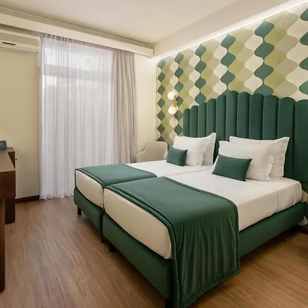 Hotel Madeira 3*