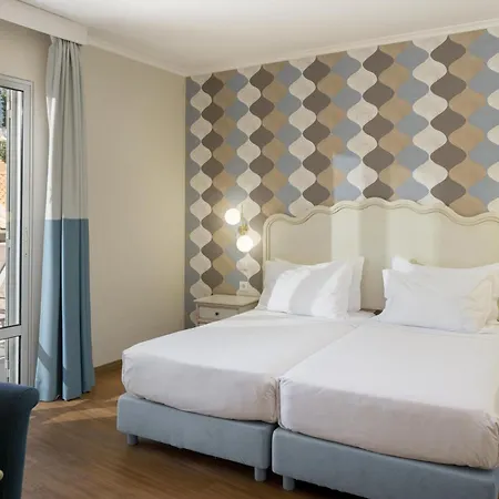 Madeira Hotel 3*